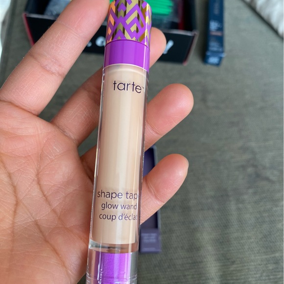 NIB Tarte shape tape glow wand sheer liquid brightener Alight - Picture 5 of 9